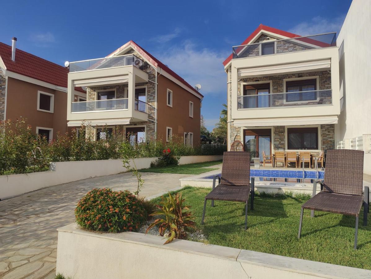 Villa Cassiopeia Нікіті Екстер'єр фото